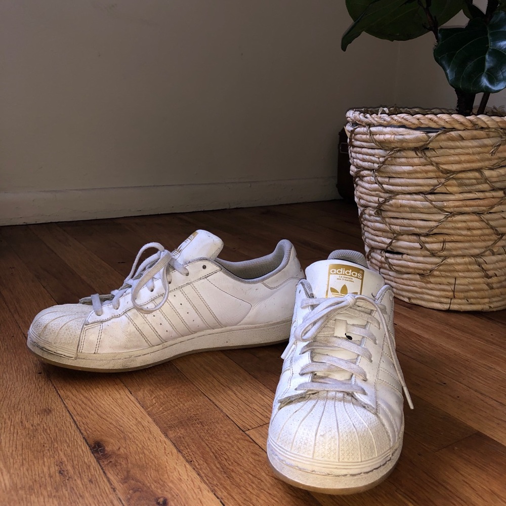 Adidas Superstar Sneakers